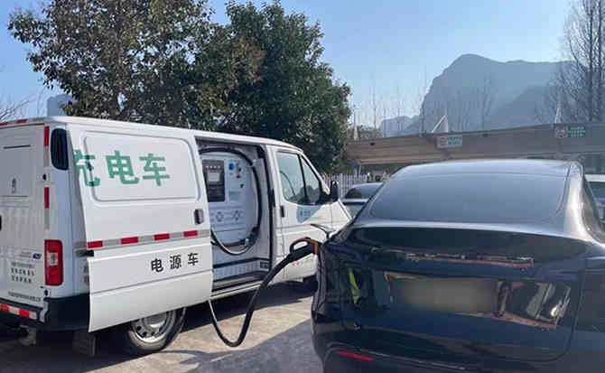 滨城区汽车搭电
