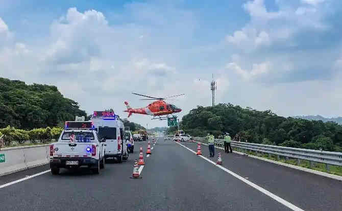 滨城区高速公路汽车救援案例